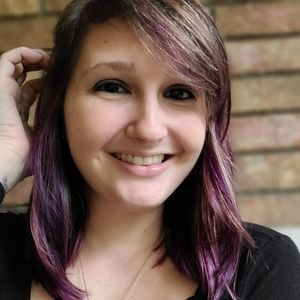 Meet your Posher, Monica